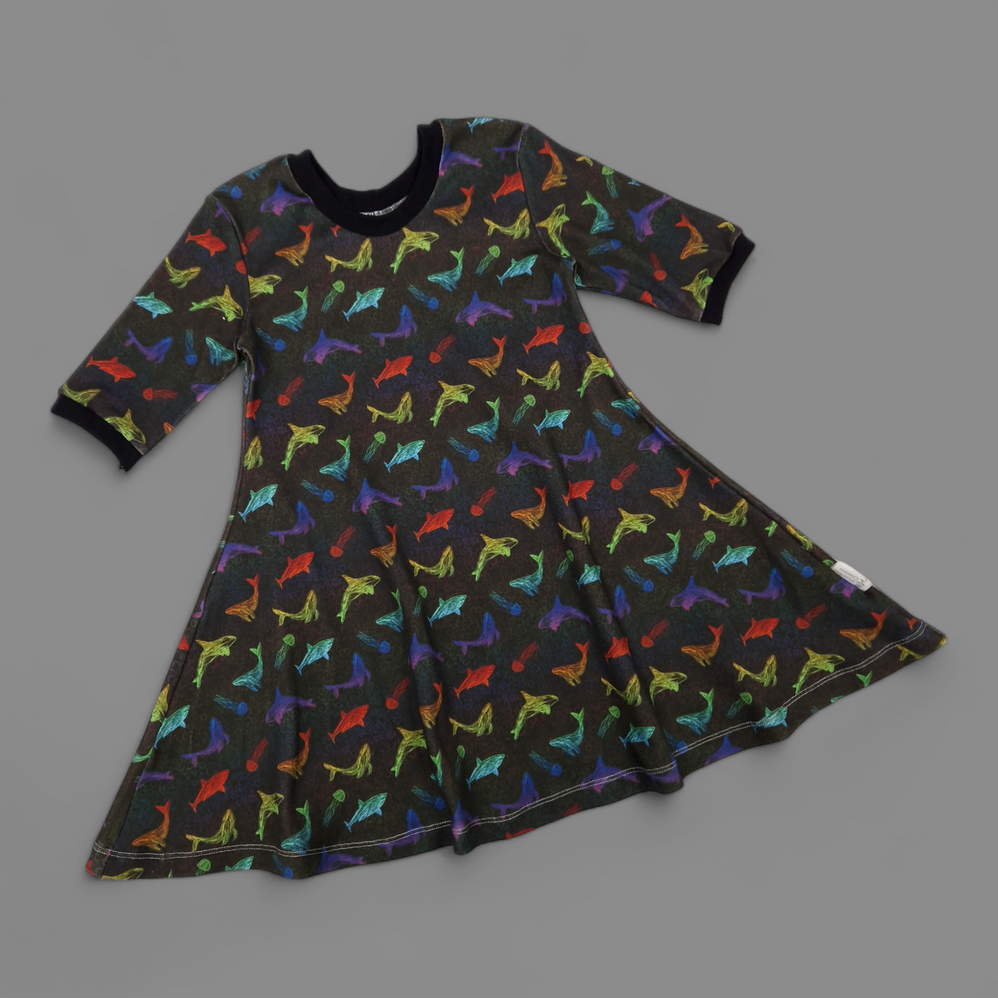 Robe Aoibheann - 3-4 ans - Sous la mer (arc-en-ciel)