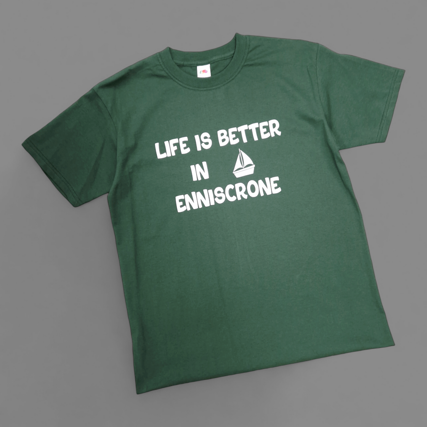 T-Shirt - Adult S - Life is Better in Enniscrone (Sailboat) - Green