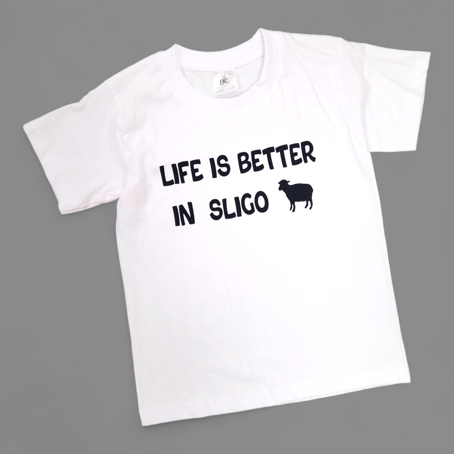 T-Shirt - 5-6 Years - Life is Better in Sligo (Sheep) - White